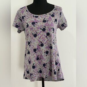 LuLaRoe XS Minnie Mouse Patterned Short-Sleeve Printed Tee 702